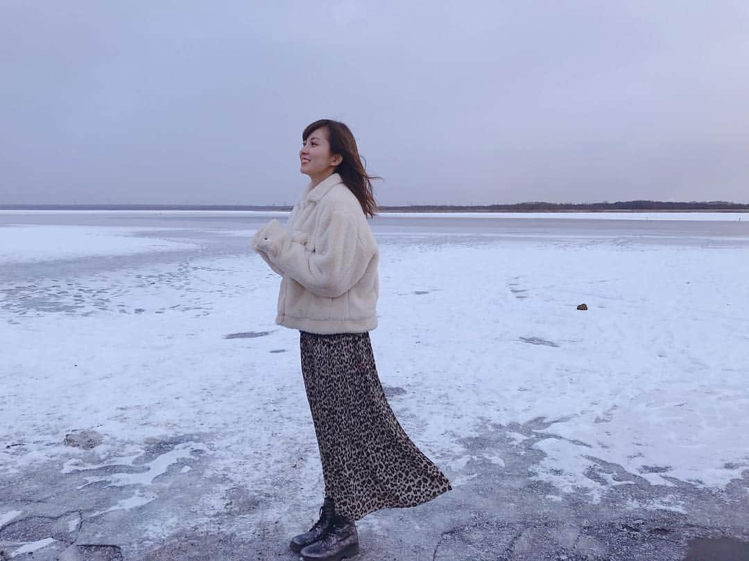 金澤有希さんのインスタグラム写真 - (金澤有希Instagram)「田舎には田舎の良さがある。  #ウトナイ湖 #苫小牧 #北海道」1月3日 22時21分 - yuuki_kanazawa0501