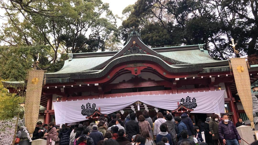 松岡卓弥さんのインスタグラム写真 - (松岡卓弥Instagram)「☆2019.01.02〜01.03☆ 一泊二日の熱海旅行 めちゃくちゃ楽しかった✨😍 料理がものすごく美味しくて胃が大喜びしました！  有名な来宮神社にも行けたしパワースポットにも行けたし最高のお正月旅行でした✨(^^)🌟✨ #2019 #お正月 #熱海 #旅行 #一泊二日 #最高に #楽しかった #料理 #素晴らしい #胃が大喜び #景色も #温泉も #最高でした #来宮神社 #お参り #パワースポット #観光も #全部 #楽しかった #また #絶対に #行きたい」1月4日 15時06分 - takuya_matsuri