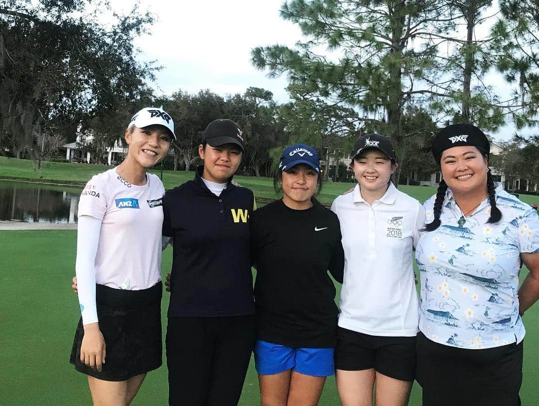 リディア・コさんのインスタグラム写真 - (リディア・コInstagram)「Another AWESOME few days with @juli_ana_hung @carmenlim__ @by_yujinee for the Lydia Ko Scholarship!!! Such a great experience for me to meet these incredibly talented stars ⭐️ Thank you @nz_golf for your unconditional support to not only me, but to all aspiring Kiwi golfers 🖤 #LydiaKoScholarship」1月4日 10時03分 - lydsko