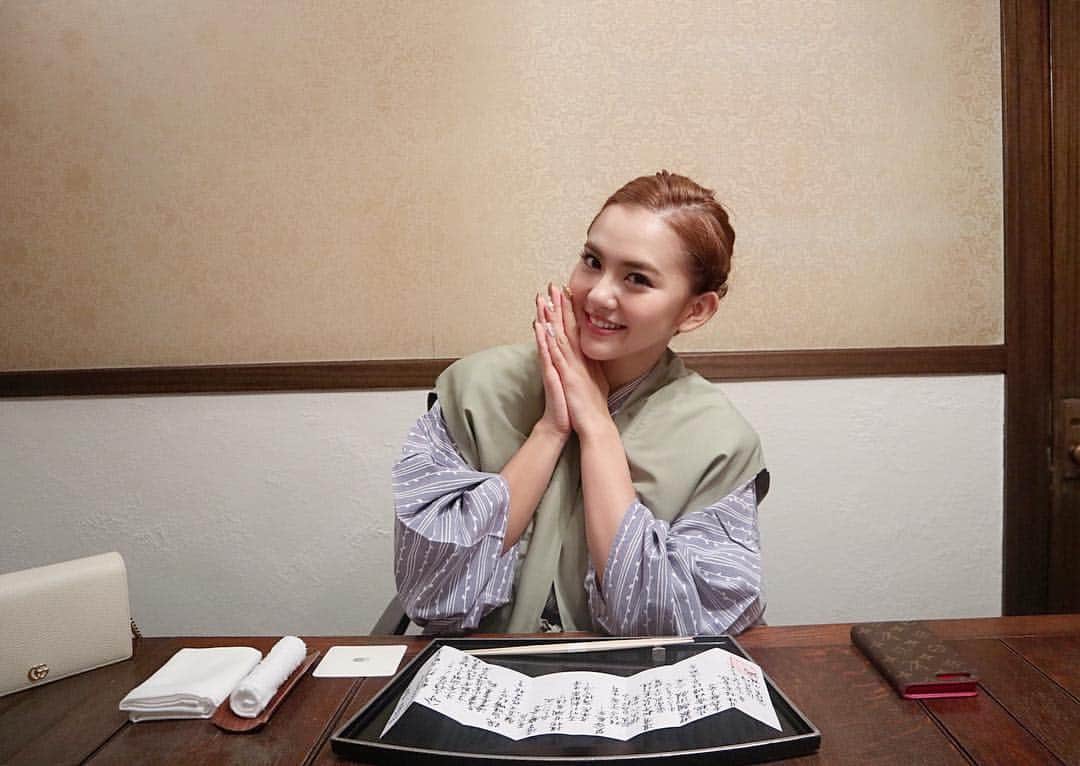 カレンさんのインスタグラム写真 - (カレンInstagram)「お正月休み👘💕 SNSも、ちょっとだけ おやすみしてました✨ ゆっくり出来て、しあわせ‼︎ #温泉 #happynewyear #2019 #kimono #cjd_karen #onsen #箱根 #強羅花壇」1月4日 10時26分 - cjd_karen