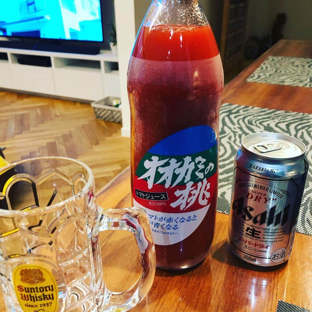 金村義明さんのインスタグラム写真 - (金村義明Instagram)「#すき焼き#実姉弘子さんから#オオカミの桃#トマトジュース#久しぶりビール飲みたくなって#日本1のレッドアイ」1月4日 17時05分 - yoshiaki_kanemura