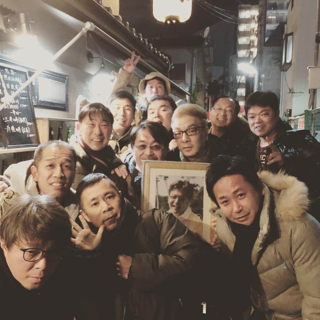 のインスタグラム：「明けました。 いつもの西校11期 おじさんだらけの新年会」