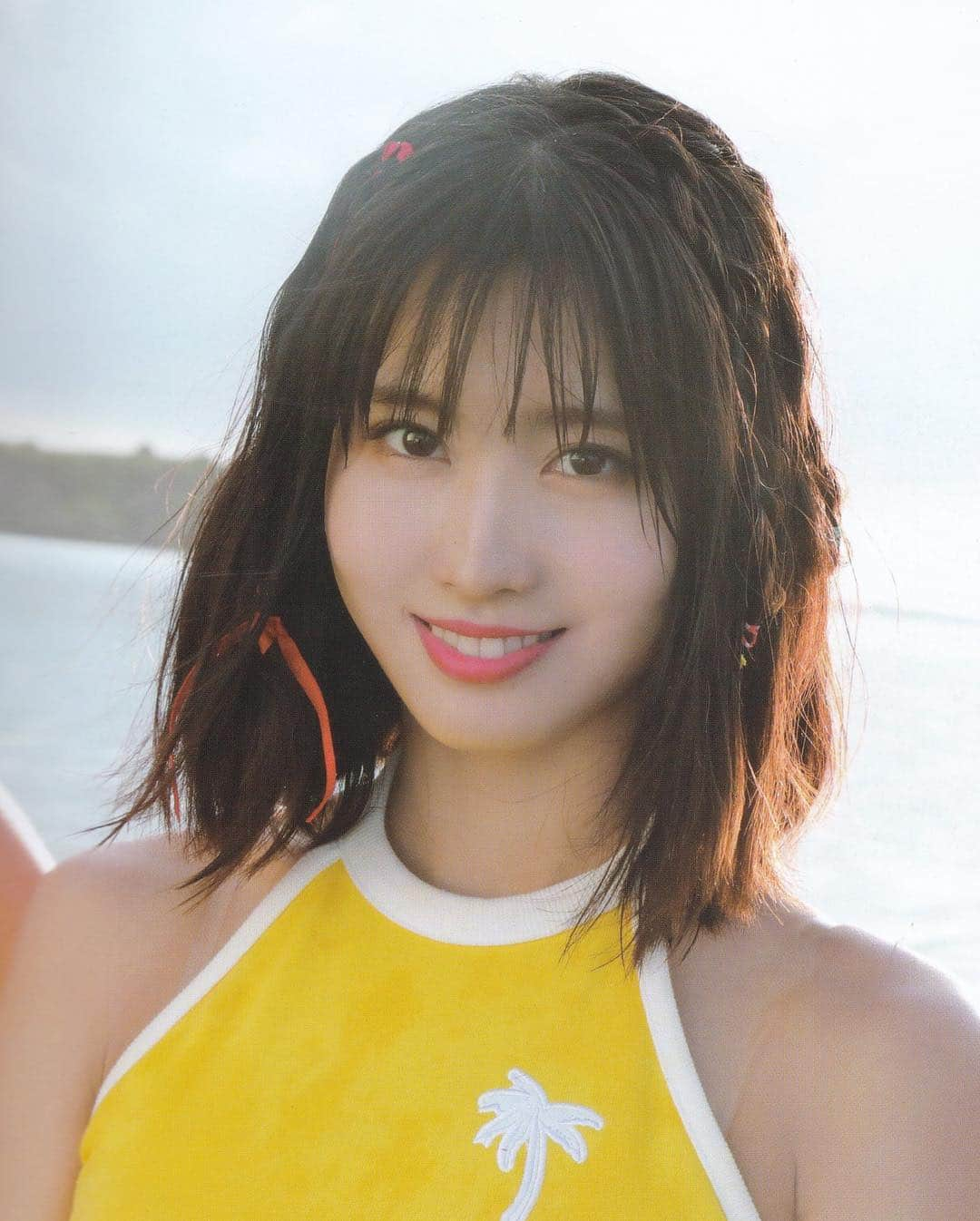 モモさんのインスタグラム写真 - (モモInstagram)「♡ [Scan] 190104 - Summer Nights Monograph MV Making -  #MOMO #트와이스 #모모 #平井もも #もも #TWICE © ztothek」1月4日 20時05分 - momojype