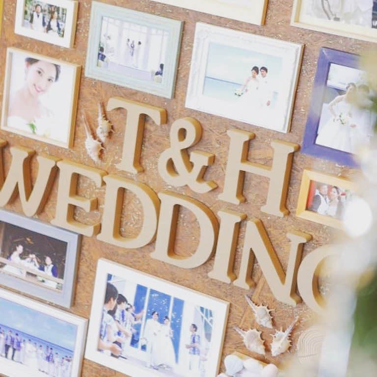 迎賓館ヴィクトリア/結婚式(富山・高岡・金沢・小松・福井)のインスタグラム：「#ウエルカムボード (* ¨̮*)/♡︎ 受付には沢山の新郎新婦様のメモリアル写真が 皆さまをお迎え🥰❣️ 飾り方もこだわっていてとってもcute‼︎( ♥︎ᴗ♥︎ )💕 * * * * * ⛪️ウエディングフェアや💡お問い合わせは プロフィールからHPをご覧下さい✧︎*。 @victoria_weddingstyle ☎️お電話でのお問い合わせもお待ちしております *迎賓館VICTORIA福井 TEL 0776-23-5011 *迎賓館VICTORIA小松 TEL 0761-23-7055 *迎賓館VICTORIA金沢 TEL 076-238-5211 *迎賓館VICTORIA高岡 TEL 0766-27-1155 *富山セントマリー教会＆迎賓館VICTORIA TEL 076-423-6688 *。 *。 #迎賓館ヴィクトリア #ヴィクトリア #福井ヴィクトリア#小松ヴィクトリア #金沢ヴィクトリア#高岡ヴィクトリア#富山ヴィクトリア#vic花嫁 #vic婚#ウェディング #ブライダル #結婚式 #金沢結婚式 #結婚式場 #金沢結婚式場 #結婚式準備 #卒花嫁 #北陸花嫁 #金沢花嫁 #家族愛 #ウエディングフェア #フェア #金沢#金沢市#ウエディングパーティー#受付スペース#ウエルカムスペース#手作り」