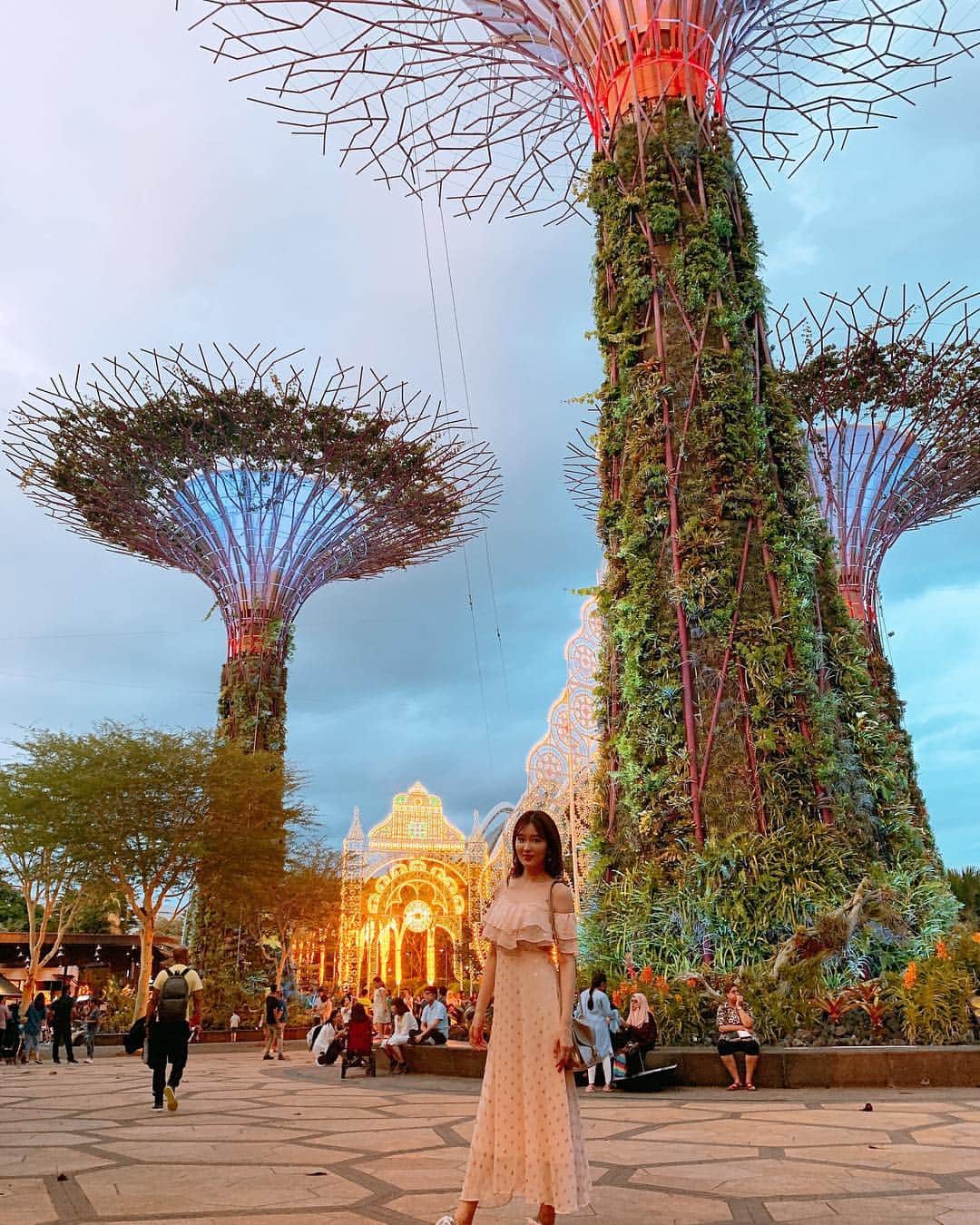 葉加瀬マイさんのインスタグラム写真 - (葉加瀬マイInstagram)「近未来で神秘的なエリアでした🥰  #gardenbythebay  #singapore #シンガポール #年末年始旅行 #싱가폴 #여행 #happynewyear」1月5日 12時51分 - m.hakase