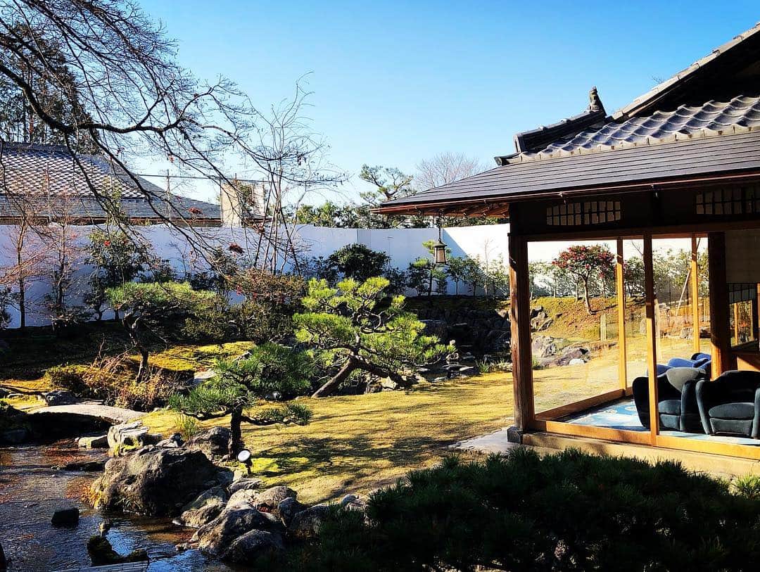 田中理恵さんのインスタグラム写真 - (田中理恵Instagram)「お正月気分から落ち着いてきて現実に戻りつつあります。 ちょっと京都に行ってました🎍 落ち着いていて素敵なお宿だったなぁ🥰♥️」1月6日 15時16分 - riiiiiie611