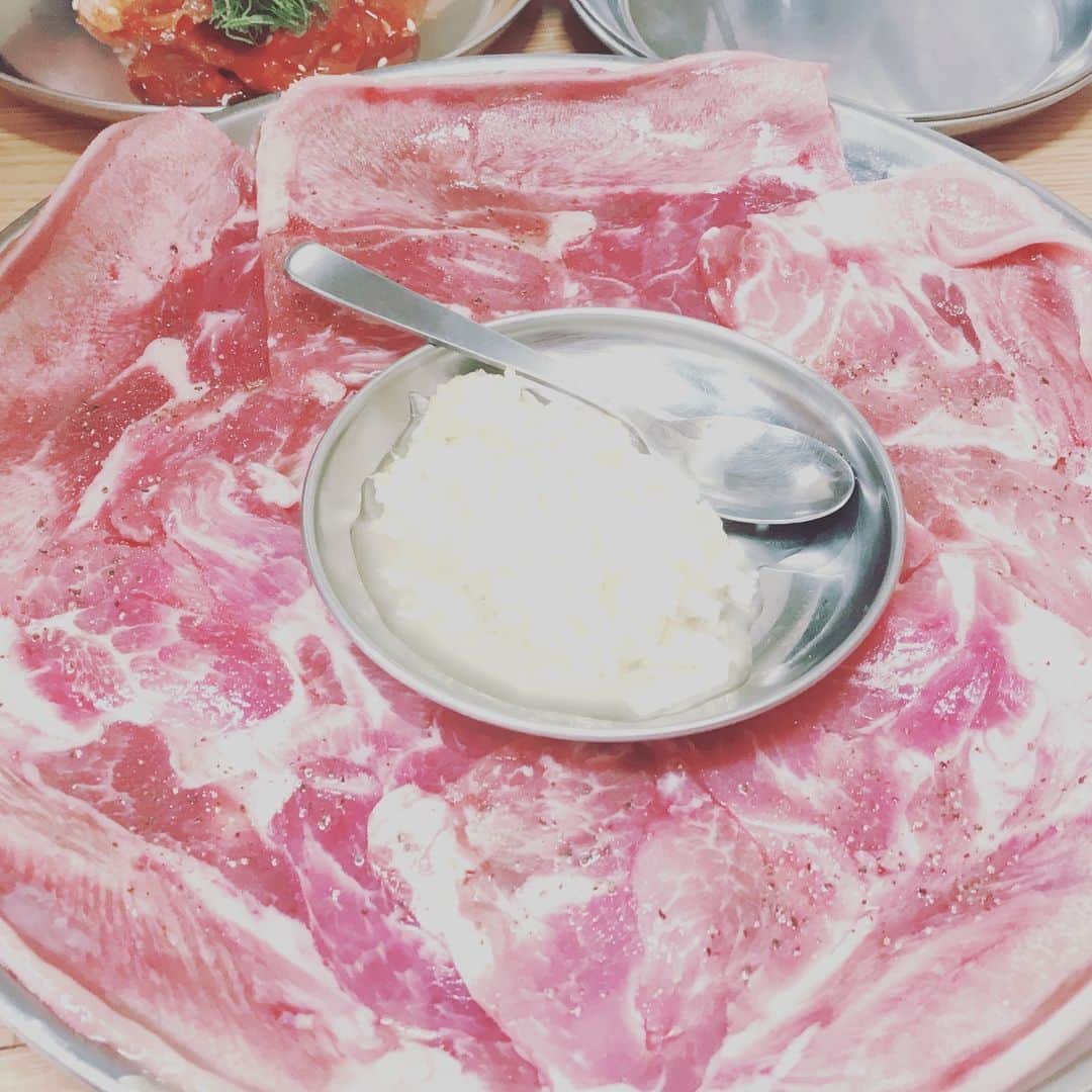 のインスタグラム：「ゆっくり休んだ。 好きなものたくさん食べた。 たくさん寝た。 よし、働くかーー！ 今年もよろしくお願いします^ ^ #蒙古タンメン中本 #北極ラーメン#辛さ7倍#牛タン」