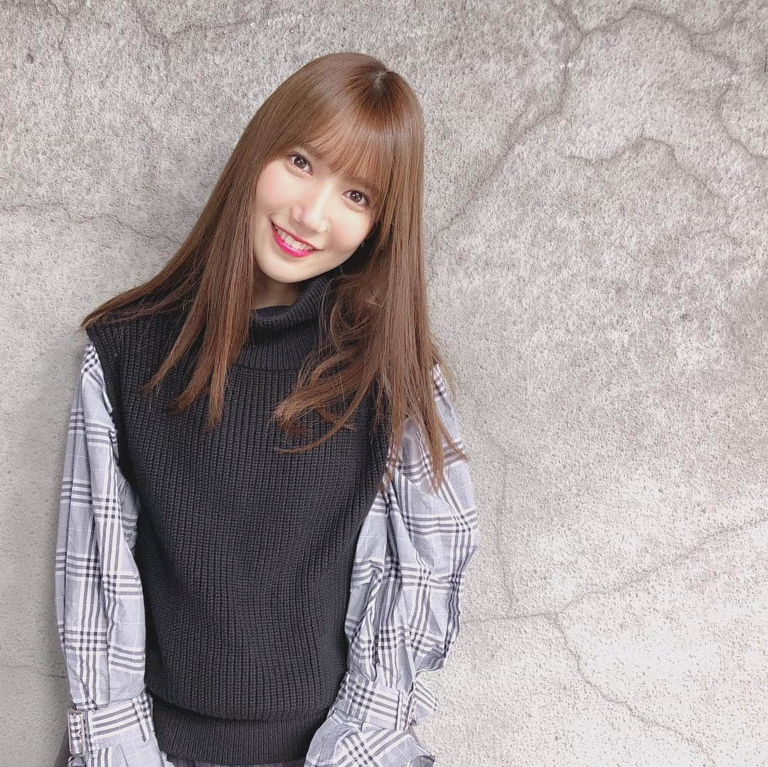 田中菜津美さんのインスタグラム写真 - (田中菜津美Instagram)「大阪での握手会 ありがとうございました😊 . 今日の私服です👗 @snidel_official のトップスと @honeymihoney_official の チュールスカート💕 . 今年も沢山会いに来てください💏 #ootd #私服 #コーデ #fashion  #coordinate #snidel #スナイデル #ハニーミーハニー #honeymihoney  #大阪 #握手会 #京セラドーム」1月6日 18時33分 - natsumitanaka_0810