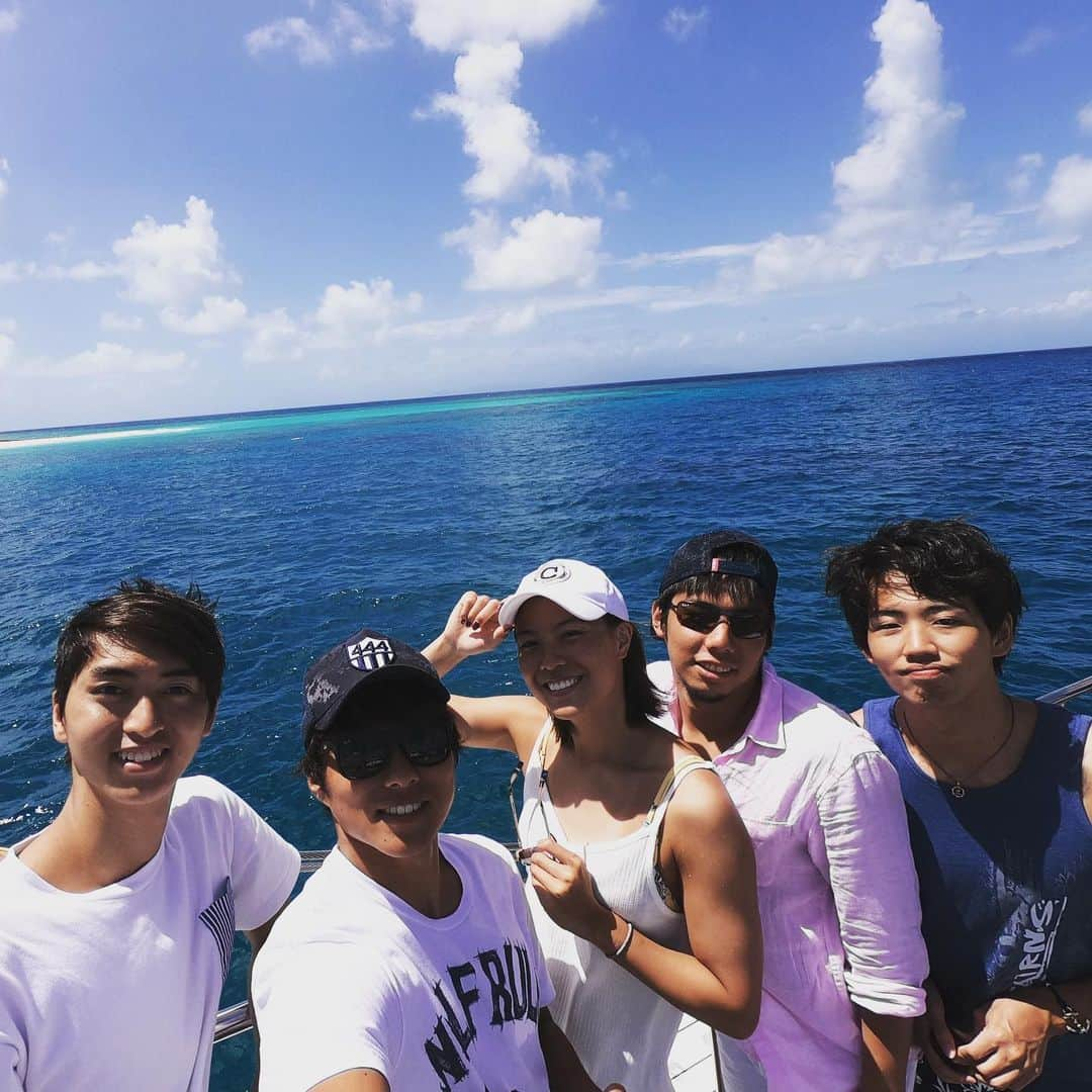 山口観弘さんのインスタグラム写真 - (山口観弘Instagram)「オーストラリア合宿終了🇦🇺 たのしかったです！ 体は鍛えられたのであとは泳ぎのテクニックを改善できるよう日本に帰ってまた一から頑張ります😊🤲 #オーストラリア合宿 #明日は日本 #競泳 #2020」1月6日 18時52分 - akihiro_yamaguchi0911