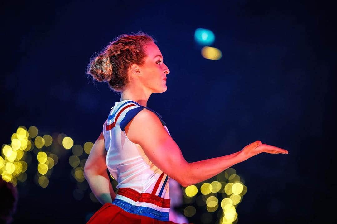 セリーヌ・バン・ガーナーのインスタグラム：「c a p t i o n  t h i s !  I would say... Soooo 1928 💁🏼‍♀️ #atouchofgold #ziggodome #odeaanhetolympischeteamuit #1928」