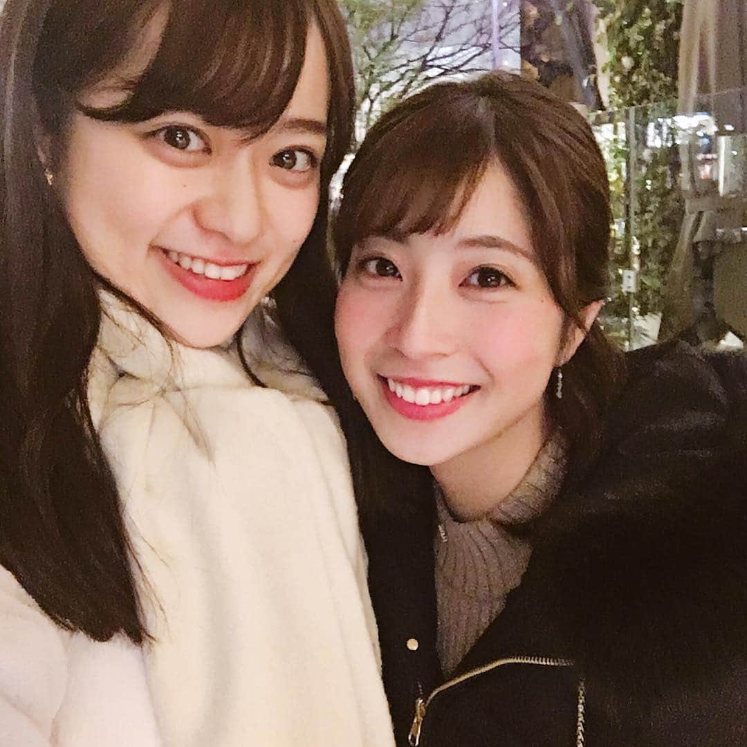 高嶋望和子のインスタグラム：「. 昨日もあすかちゃんと❣️ . 最近たくさん会えて嬉しい🤤 あっという間に時間が過ぎてた🤣 . . #表参道 #カフェ #ストロベリーサングリアパフェ #焼きリンゴ」