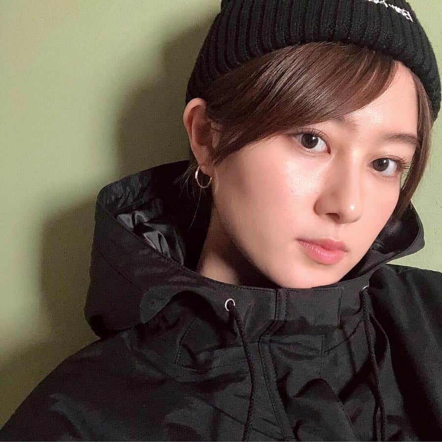 高月彩良さんのインスタグラム写真 - (高月彩良Instagram)「寒さに抗ってきた21年間。だが私はダウンジャケットと出会った。寒さに抗うことのない平和な冬を初めて知った☃️ #なんでもっと早くダウンジャケットを買わなかったんだろう」1月8日 20時47分 - sara_takatsuki_official
