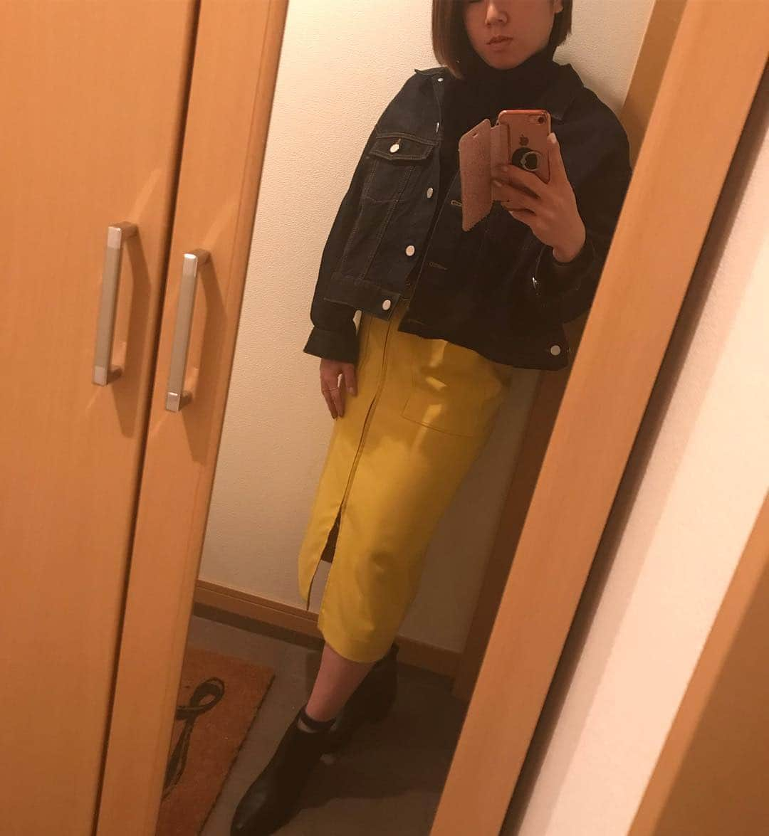 藤井瑞希さんのインスタグラム写真 - (藤井瑞希Instagram)「あげる画像がないので自己満の私服画像アップします。  #そう  #分かってます #需要がないのは #自己満なんです #許してください #ぽっちゃりコーデ #161センチ  #私服 #休日 #アスリートコーデ」1月8日 21時16分 - bdmntnfujiimizuki