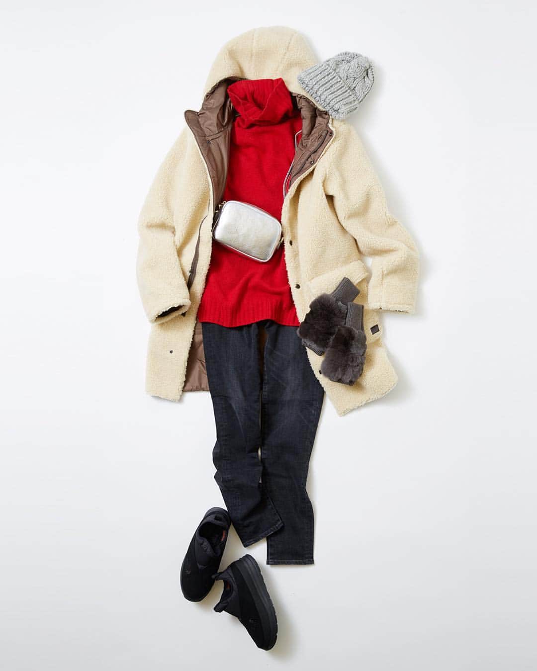ルミネ公式のインスタグラム：「動きやすいのはストレッチデニムとボアコート #ニット帽 ¥4,500+TAX #セーター ¥21,000+TAX #コート ¥39,000+TAX #デニム ¥19,000+TAX #グローブ ¥10,000+TAX #バッグ ¥9,200+TAX #ブーツ ¥14,000+TAX ・ [ #LUMINEMAGAZINE ] #lumine #ルミネ #ルミネ大宮 #ジャーナルスタンダード #ルージュヴィフラクレ #ユナイテッドアローズ #アーバンリサーチ #ビューティアンドユースユナイテッドアローズ #ootd #outfit #fashion #coordinate #コーディネート #ファッション #デイリーコーデ #コーデ #フォロー #入江未悠 http://magazine.lumine.ne.jp/?p=79903 ※商品の価格や取り扱い状況は撮影時点のもので、変更になることがあります。」