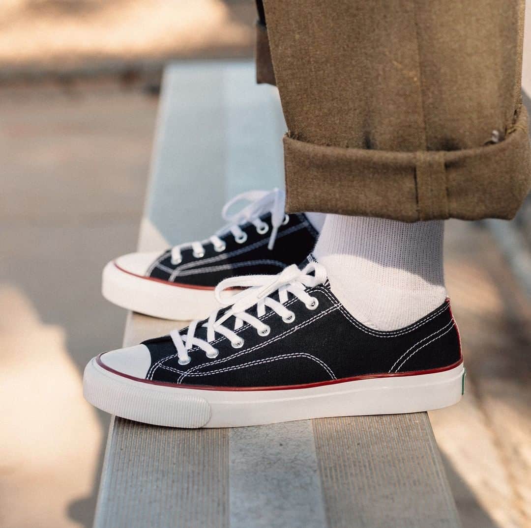 PFフライヤーズのインスタグラム：「#NEWARRIVAL | That contrast stitch tho... SHOP #ALLAMERICAN:」