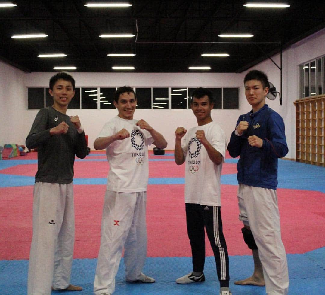 鈴木セルヒオのインスタグラム：「Muchas gracias Mr. Damián Villa ,Rommel, Joe y todos los chicos de la Loma. Fueron 2 semanas increíbles nos volvemos a Japón muy inspirados y más motivados que nunca!!💪💪 A darle con todo el 2019!!Y nuevamente muchas gracias por todo. Arigatou gozaimasu🙏🏼😄」