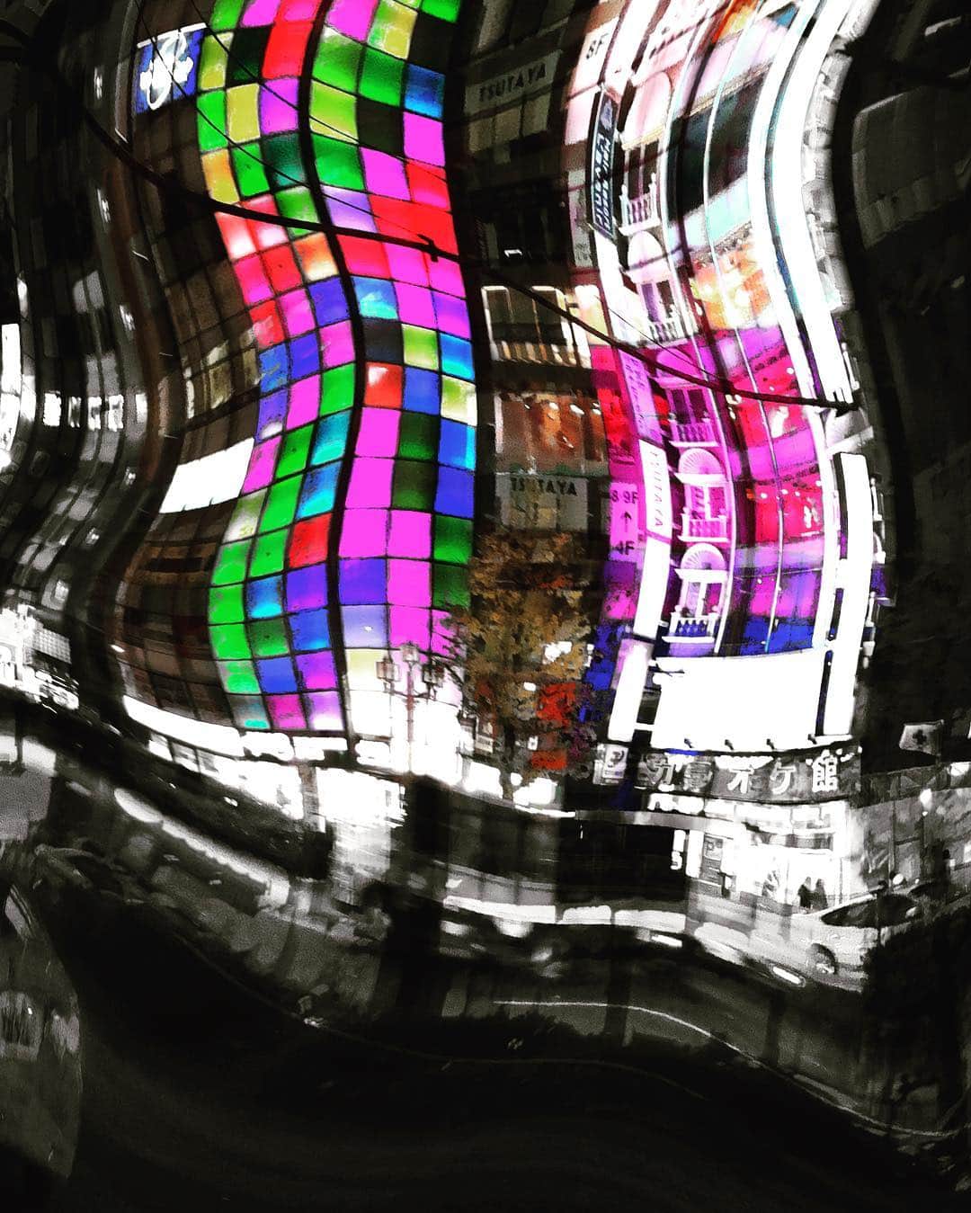 growthのインスタグラム：「今週いっぱいまで新年会つづきでドランクモンキーです#kabukicho #shinjuku #tokyo #東京 #新宿 #歌舞伎町」