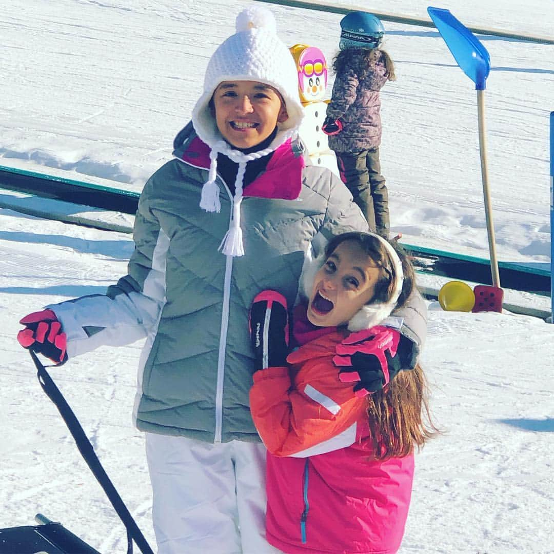 フィリップ・メクセスのインスタグラム：「⛄️⛄️⛄️😅❤️」