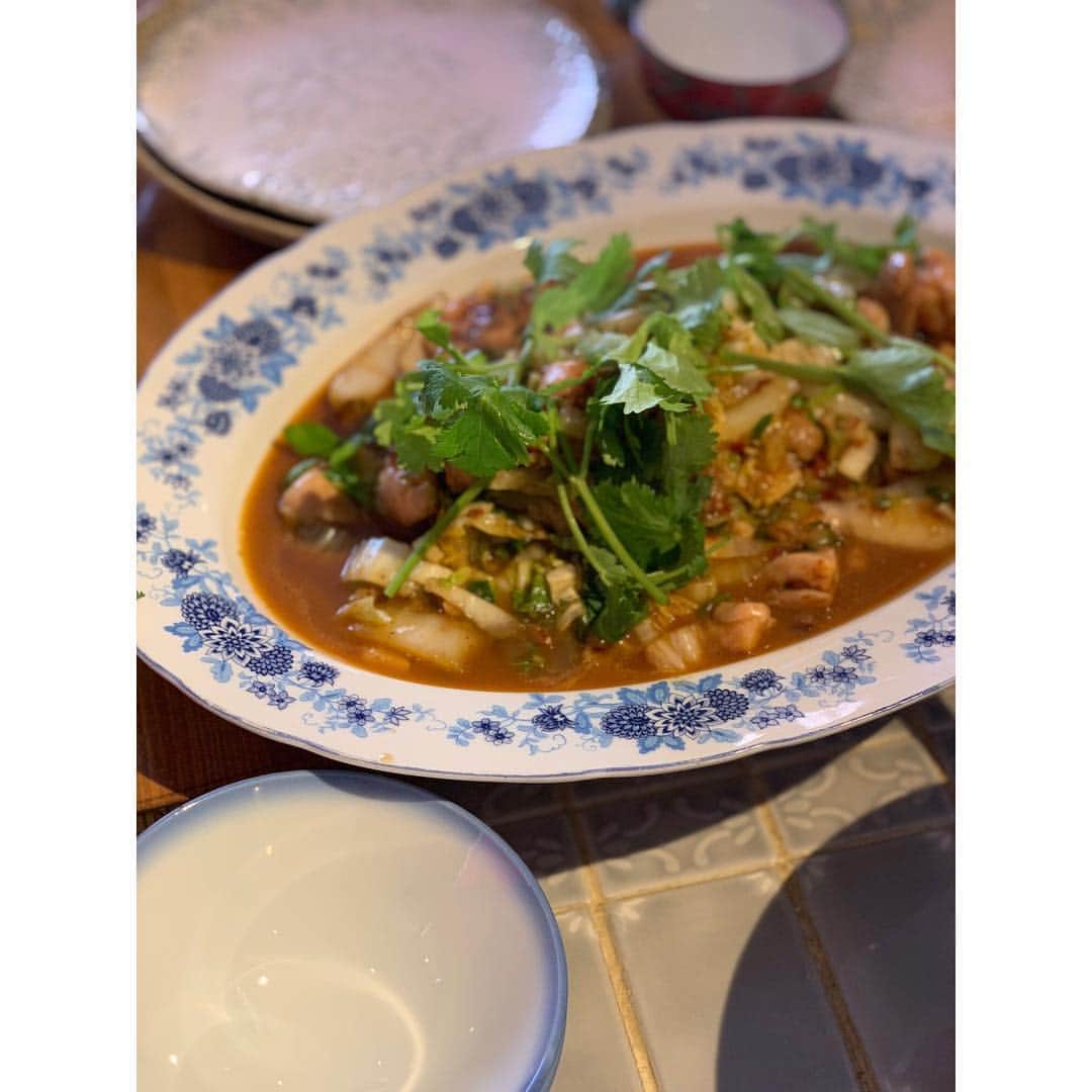 佐々木希さんのインスタグラム写真 - (佐々木希Instagram)「#トリノス食堂#秋田 最後の写真の山盛りご飯がとても美味しくてみんなであっという間に完食。 ごま油と、塩少々で、さっと炒めたご飯ですとお店の方が言っていたけど、 それがとにかく美味しかった… 勉強になりました。」1月10日 23時07分 - nozomisasaki_official
