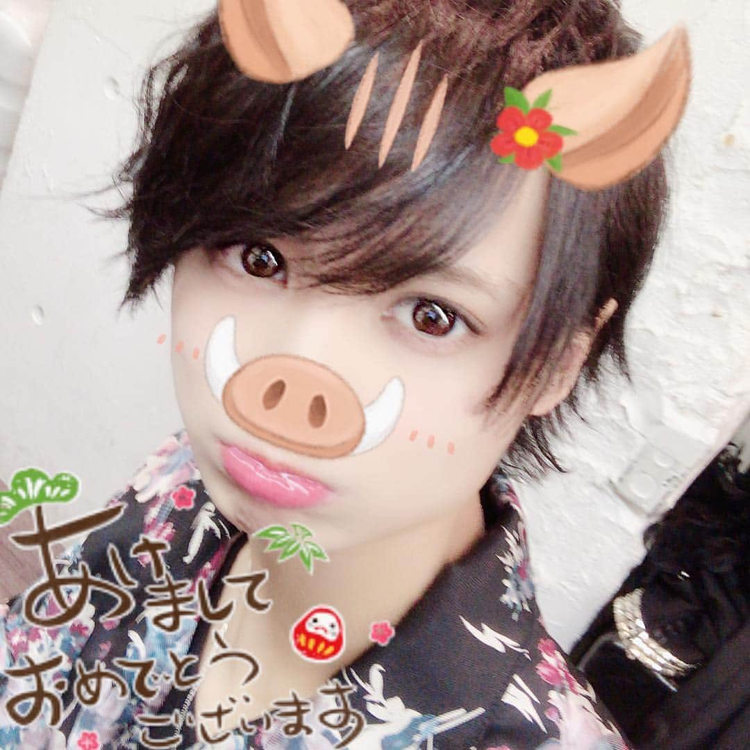 Yutaさんのインスタグラム写真 - (YutaInstagram)「ん？」1月11日 1時04分 - yuta_ueno_smile