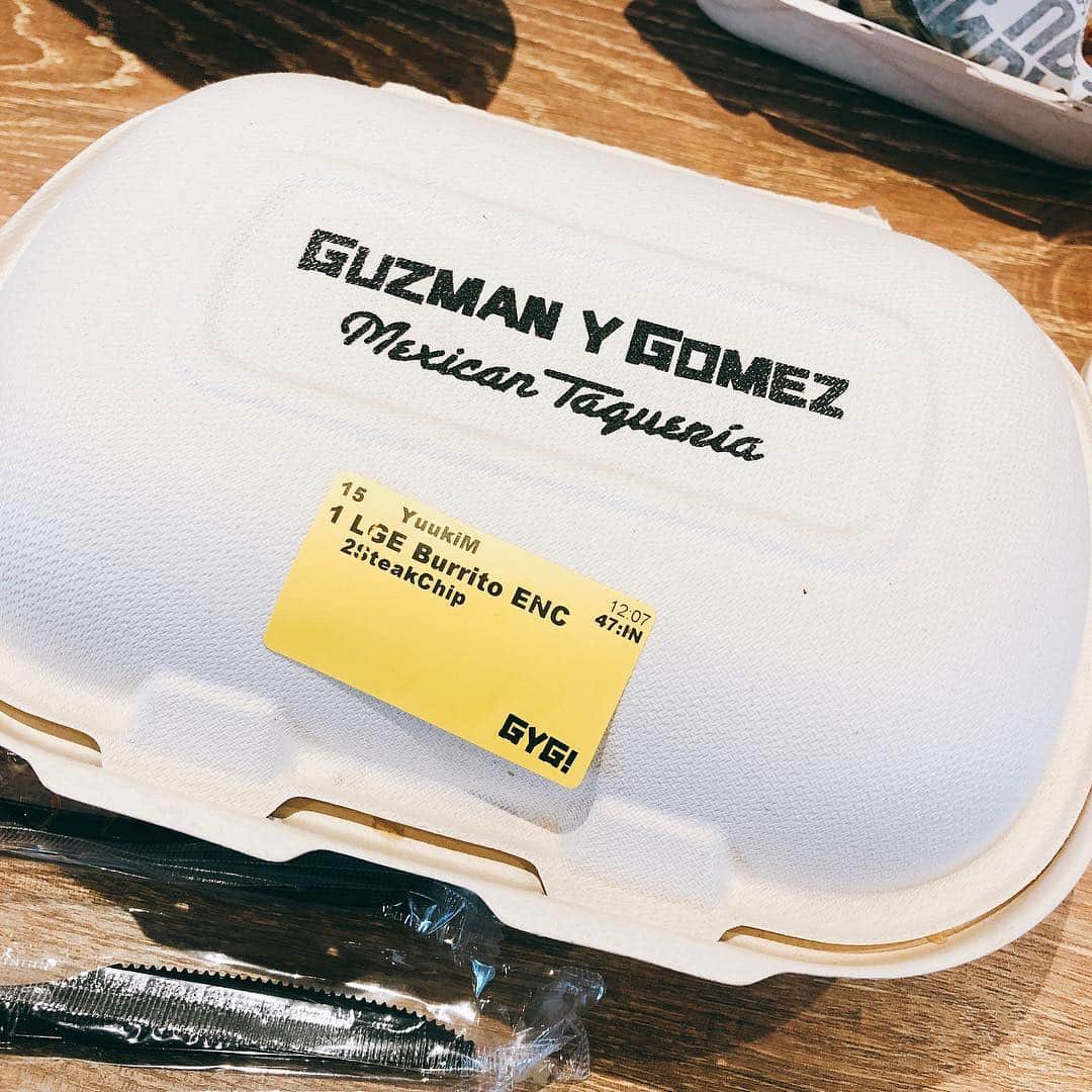 柳下毅一郎さんのインスタグラム写真 - (柳下毅一郎Instagram)「オーストリア発のメキシコ料理チェーンというパチモン感満載のGuzman y Gomezだが意外と本格派で美味かった。ただ値段がな……ファーストフードの値段じゃないんだよな……」1月11日 1時05分 - garth_y