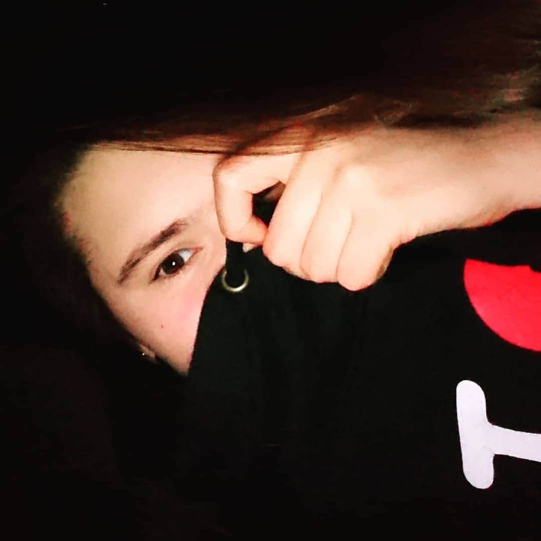のインスタグラム：「I will never forget what you taught me about love and I truly believe that you have influenced me in the most positive ways and for that I am endlessly grateful. 🙏🏻 May your soul find great peace. ☯️ . #❤」