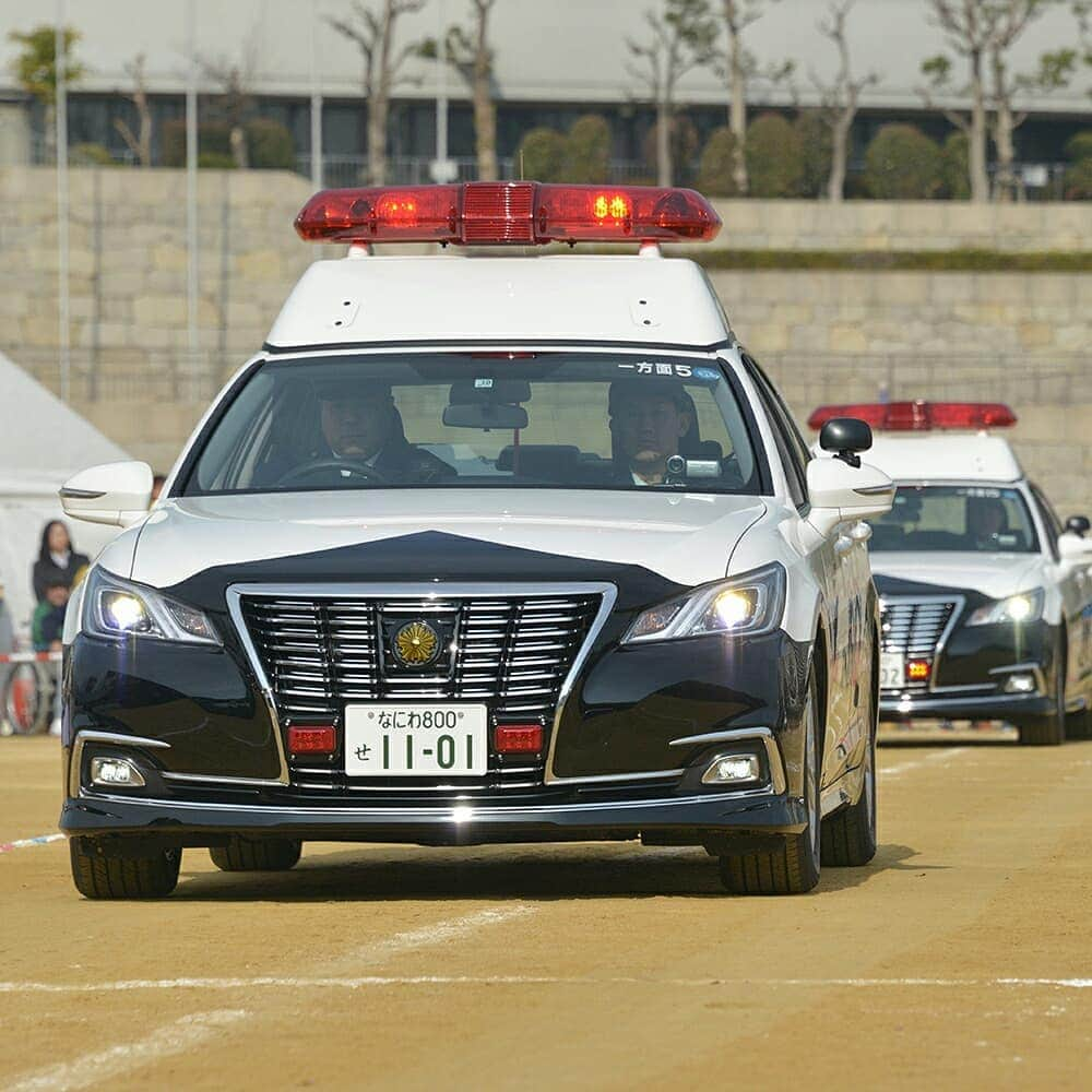 大阪府警察さんのインスタグラム写真 - (大阪府警察Instagram)「平成31年1月8日(火)、大阪城公園「太陽の広場」において、「大阪府警察年頭視閲式」を挙行しました。警察本部長が、職員の士気及び規律、平素の訓練成果等を視察しました。 #大阪府警察公式#大阪府警察#警察官#年頭視閲式#大阪城公園#太陽の広場」1月11日 17時39分 - fukei_koho