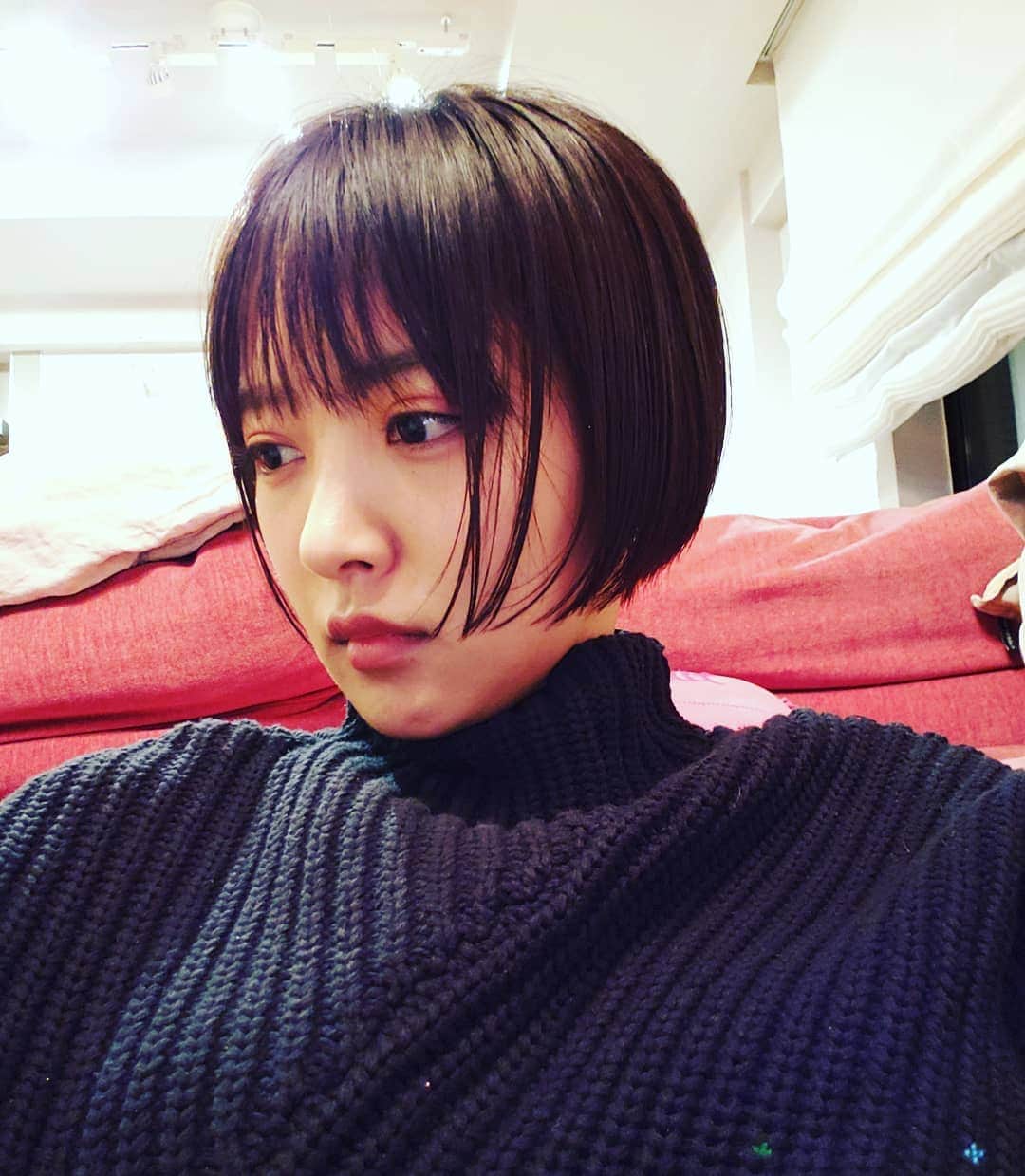 夏菜さんのインスタグラム写真 - (夏菜Instagram)「今日は本音ではしご酒！ですよー🙃 みてねーん #なんだろう心なしかおかっぱちゃん#ちょっとオイルつけてーるよ」1月11日 17時59分 - natsuna_official