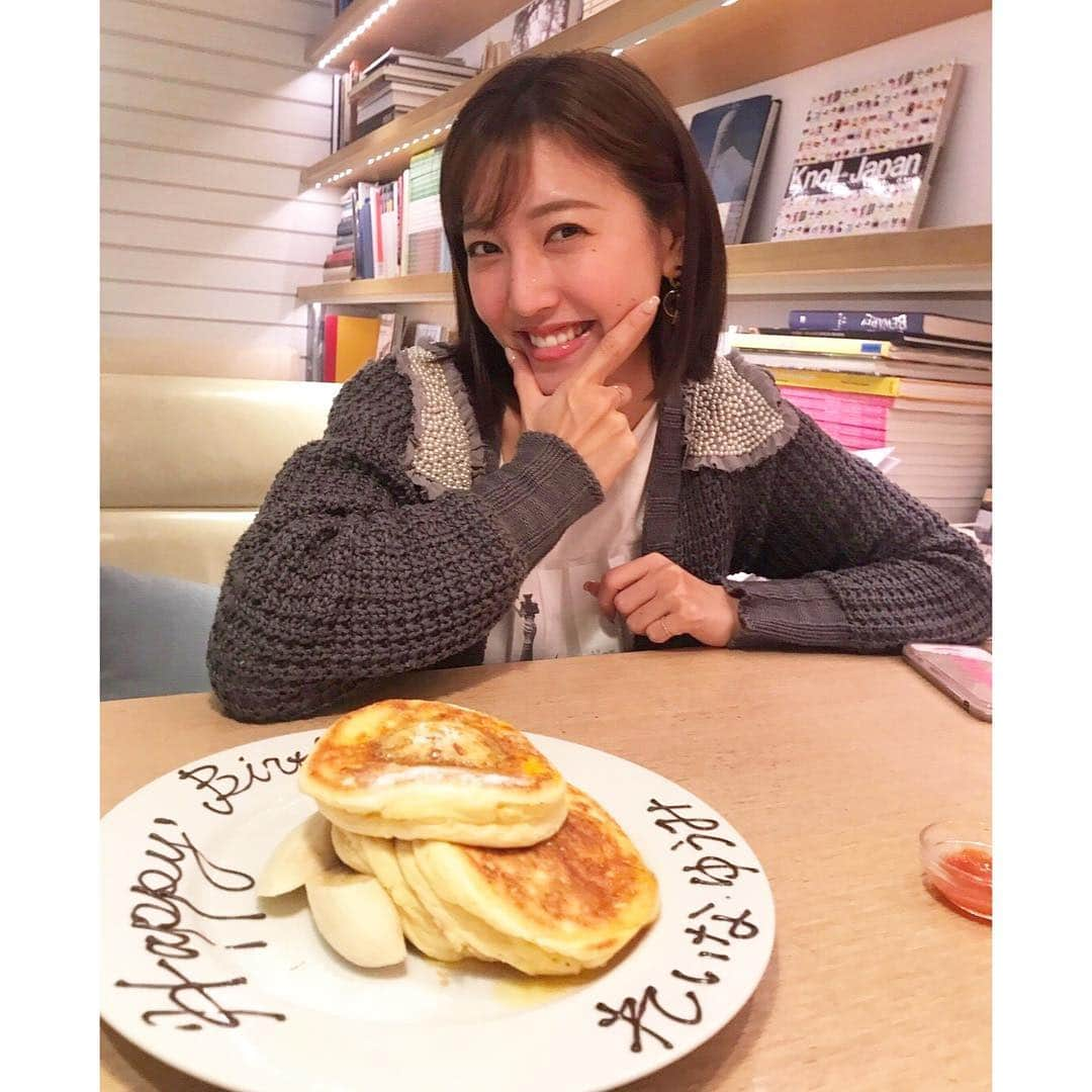 永島優美さんのインスタグラム写真 - (永島優美Instagram)「* 1週間お疲れ様です✨ 今日は久しぶりに3人でランチに♫ 先日お誕生日だったれいなさんをお祝い💐できて幸せでした♡ * するとまさかの私の名前まで入ったプレートが出てきてびっくり😂🎂 小澤っちがそわそわしながらダブルサプライズを考えてくれていたそうです😂❤️ 本当にありがとう！！ とにかく楽しいランチタイムでした〜♫ * #6年目 #内田嶺衣奈 アナ  #5年目 #永島優美  #4年目 #小澤陽子 アナ」1月11日 19時37分 - yuumi_nagashima