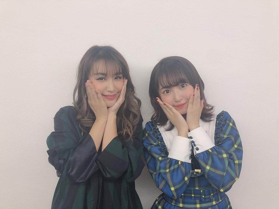 惣田紗莉渚さんのインスタグラム写真 - (惣田紗莉渚Instagram)「#ミラクル9 で 鈴木紗理奈さんと共演✨ Wさりなです💕 可愛いver.と メンチver.笑 同じ名前で、ずっとお会いしたかったし、本当にお世辞抜きに優しくて面白くて共演できて幸せでした〜＾＾ #鈴木紗理奈 さん https://www.instagram.com/p/BsfkcPjBJoJ/?utm_source=ig_share_sheet&igshid=1j2hn1tw8efrl」1月12日 18時11分 - sarisari0118