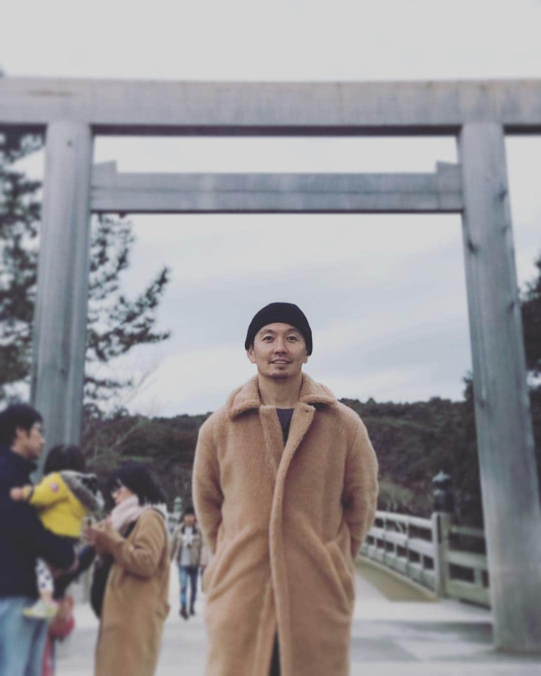 SHOCK EYEさんのインスタグラム写真 - (SHOCK EYEInstagram)「内宮。 来れて本当に嬉しい✨ #伊勢神宮 #内宮 #shrine #shintoshrine #iseshrine #isejingu #spiritualplace #japanguide」1月12日 18時29分 - shockeye_official