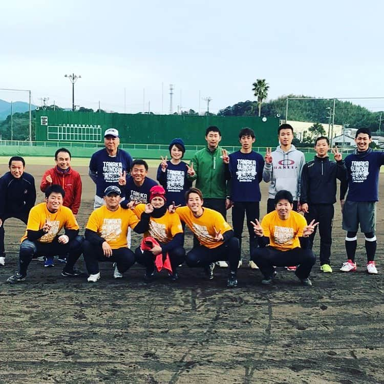 小田裕也さんのインスタグラム写真 - (小田裕也Instagram)「宿毛自主トレ終了！ 僕は2日間だけでしたが、田中軍団のスタッフやお手伝いして頂いた宿毛の皆さんのお陰で充実した練習ができました！ ありがとうございました！ 引き続き宮古島でもしっかり鍛えたいと思います！！ #高知県 #宿毛市 #宿毛市野球場 #自主トレ #田中軍団 #代表 #田中昌彦 #千葉ロッテマリーンズ #鈴木大地 #柿沼友哉 #富山GRNサンダーバーズ #東良暁 #オリックスバファローズ #小田裕也」1月12日 12時25分 - o.yuya.bs50_official