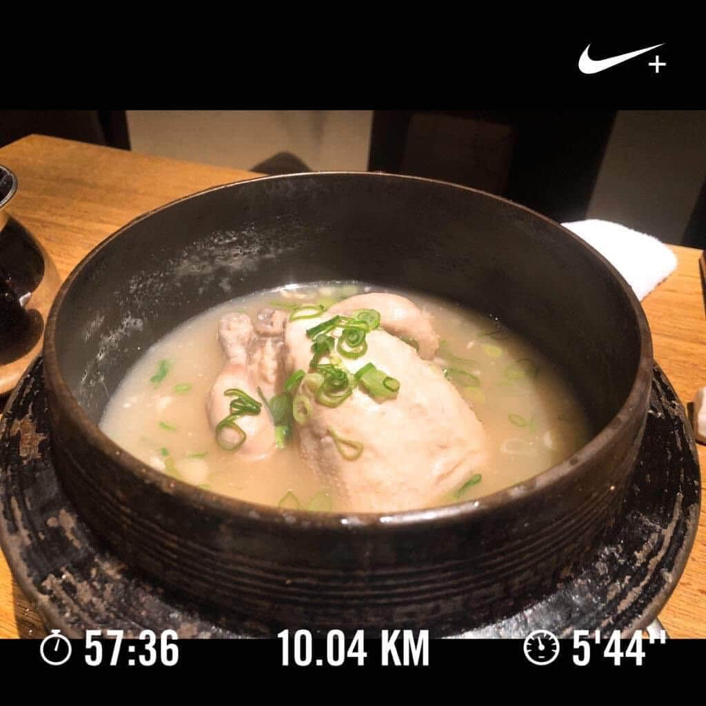 沖玲奈さんのインスタグラム写真 - (沖玲奈Instagram)「最近怠けてたので10km🏃‍♀️✨途中に出てくる急な階段が辛すぎた☃️走り終えると未だに膝が少し痛むな〜😵 丸1ヶ月って引きずりすぎ？w 恵比寿の #水刺間 と会社の新年会で行った #同源楼 が美味しかったのでメモ🙆‍♀️✨赤坂でご飯の時はまた行きたいな😍 #workout #training #running #食べログ高評価 #韓国料理 #中華料理 #恵比寿 #赤坂 それより色々やること残っててインスタどころではない（´-`）.｡oO 諸々返事遅延してたらごめんなさい！！」1月12日 16時36分 - reinaoki2508