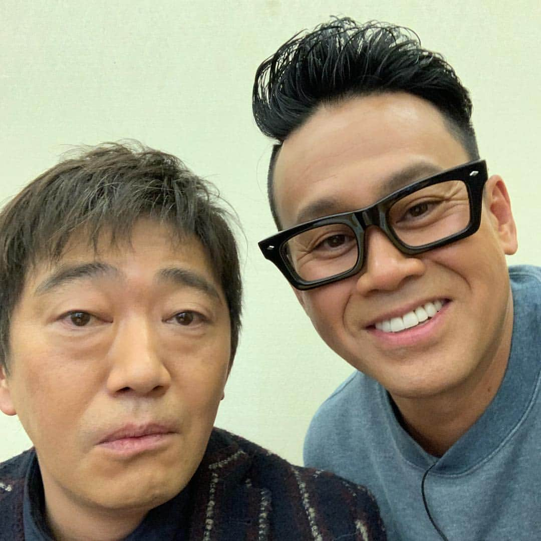 宮川大輔さんのインスタグラム写真 - (宮川大輔Instagram)「#ちゃちゃ入れマンデー！ #ゲストで出させて頂きました #東野さんと黒田と山本さんのやり取り #たまらん面白かった #途中笑いすぎて死ぬかとおもた。 #是非是非見てくださいませ！ #1月22日19時〜21時KTVでOAです！」1月12日 17時18分 - miyagawadai