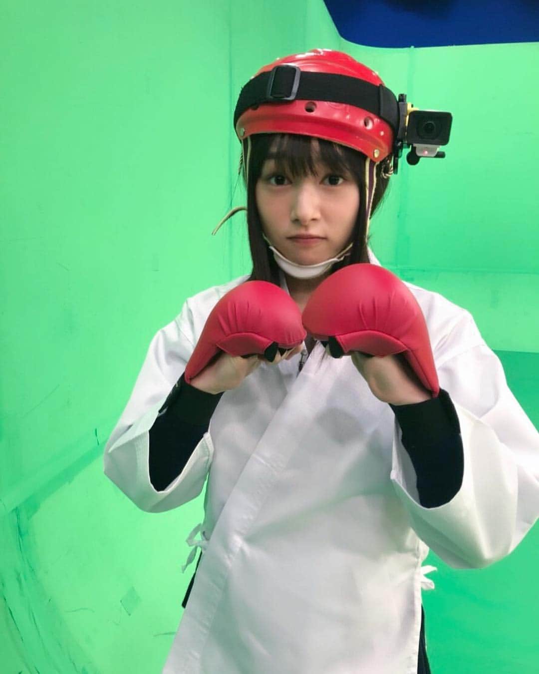 桜井日奈子さんのインスタグラム写真 - (桜井日奈子Instagram)「明日、1月13日（日）19時からNHK BS1「東京オリパラ団」放送です🙋‍♀️ 2019年はじまって1回目の放送になりますね！  なぜこの格好をしているのか、、、 ぜひ放送でチェックしてみてくださいね🙋‍♀️ #東京オリパラ団」1月12日 21時30分 - sakurai.hinako_official