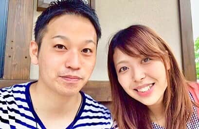 【公式】ペアーズ:恋愛マッチングサービスのインスタグラム：「私たちペアーズで出会いました！  写真で見るより美人でおっとりしていて 私のタイプだった彼女👩 話をしても共通点が多く直感で 「この人と結婚しないと後悔する」 と感じ猛プッシュしました💪 初めて会った次の日も一緒に食事に行き、 益々惹かれて私の方から交際を申し込みました💌 その日には返事はもらえず保留となりましたが その後も毎日連絡を取り、交際を申し込んで 5日後に交際OKの返事をもらいました！  結婚前提で交際した為、交際後1週間で同棲生活をし 1ヶ月後にプロポーズしてOKをもらいました💑💍 . ———————————————————————— ペアーズは#合コン #コンパ #街コン より効率的！ 自分のペースで自分に合った#恋人探し ができるマッチングアプリです。 @pairs.lv のトップにあるリンク🔗をチェック！ ———————————————————————— #ペアーズカップル #ペアーズ #ペアーズ婚 #恋活 #婚活 #出会い #マッチングアプリ #彼女ほしい #彼氏ほしい #恋人ほしい #テラハ #テラスハウス #恋したい #恋愛 #恋活アプリ #婚活アプリ #飲み会 #婚活パーティー #出会いがない #婚活中 #恋人募集中 #仲良し #縁結び #pairs」