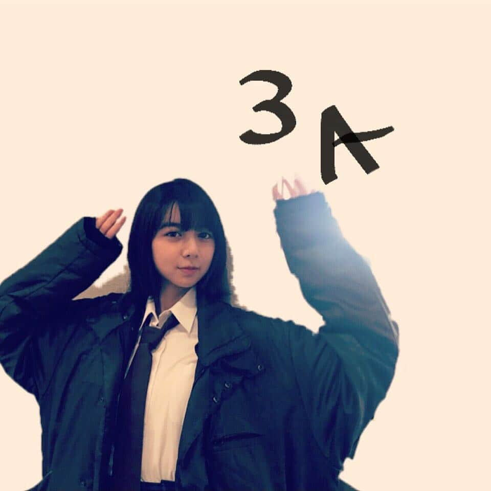 上白石萌歌さんのインスタグラム写真 - (上白石萌歌Instagram)「3年A組 このあとすぐ！ 景山澪奈。 #3A #ゾクゾクタイム」1月13日 22時25分 - moka____k