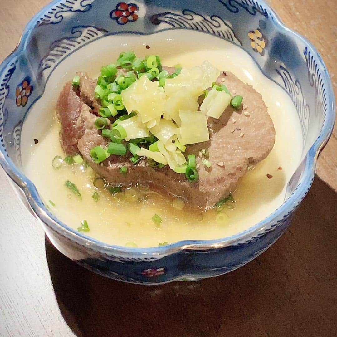 小林優介さんのインスタグラム写真 - (小林優介Instagram)「タン刺し、ゆでタン、タンユッケ、タンしゃぶ、タンステーキ、タンコロッケ、テール焼き、牛タン餃子、牛タン焼き 全部美味いです😋🍖 「はたがや牛タンテール」 渋谷区幡ヶ谷2-8-15KODAビル1階 0363000566  #はたがや牛タンテール #牛タン #牛テール #タン刺し #ゆでタン #タンユッケ #タンしゃぶ #タンステーキ #タンコロッケ #テール焼き #牛タン餃子 #牛タン焼き #beeftongue #beeftale #幡ヶ谷 #hatagaya」1月13日 14時17分 - yashikobanny