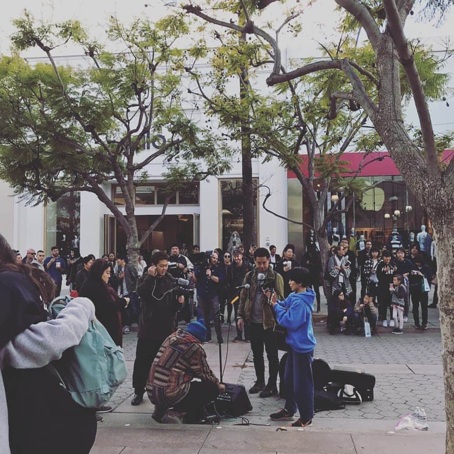 miwaさんのインスタグラム写真 - (miwaInstagram)「ストリートライブ面白かった～‼️ I performed on 3rd street promenade in Santamonica today. It was really exciting!!」1月13日 15時30分 - miwa_official_38