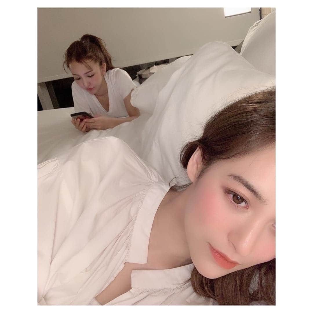 板野友美さんのインスタグラム写真 - (板野友美Instagram)「もえぴとの#旅日記 たくさん写真あったので まとめて載せます🍓🐰♥️ #二人旅❤ @moeka_nozaki」1月13日 18時12分 - tomo.i_0703