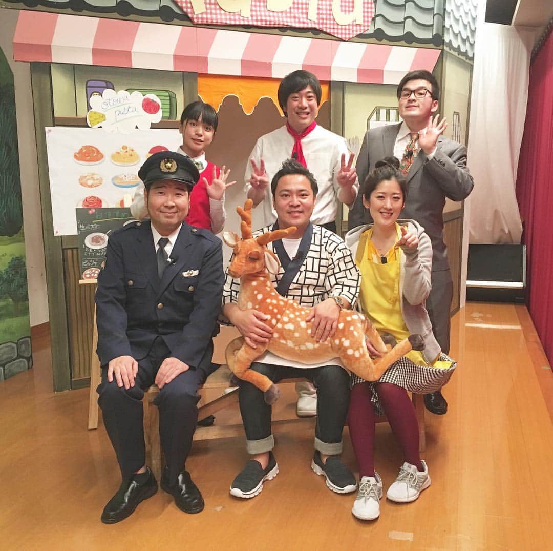 のインスタグラム：「. な、ら、 け、ん、こ、 ら、ん、ど、っ、🦌 . 鹿のおはなし。  とってもたのし⌄̈⃝！ . #奈良健康ランド #吉本新喜劇 #鹿」