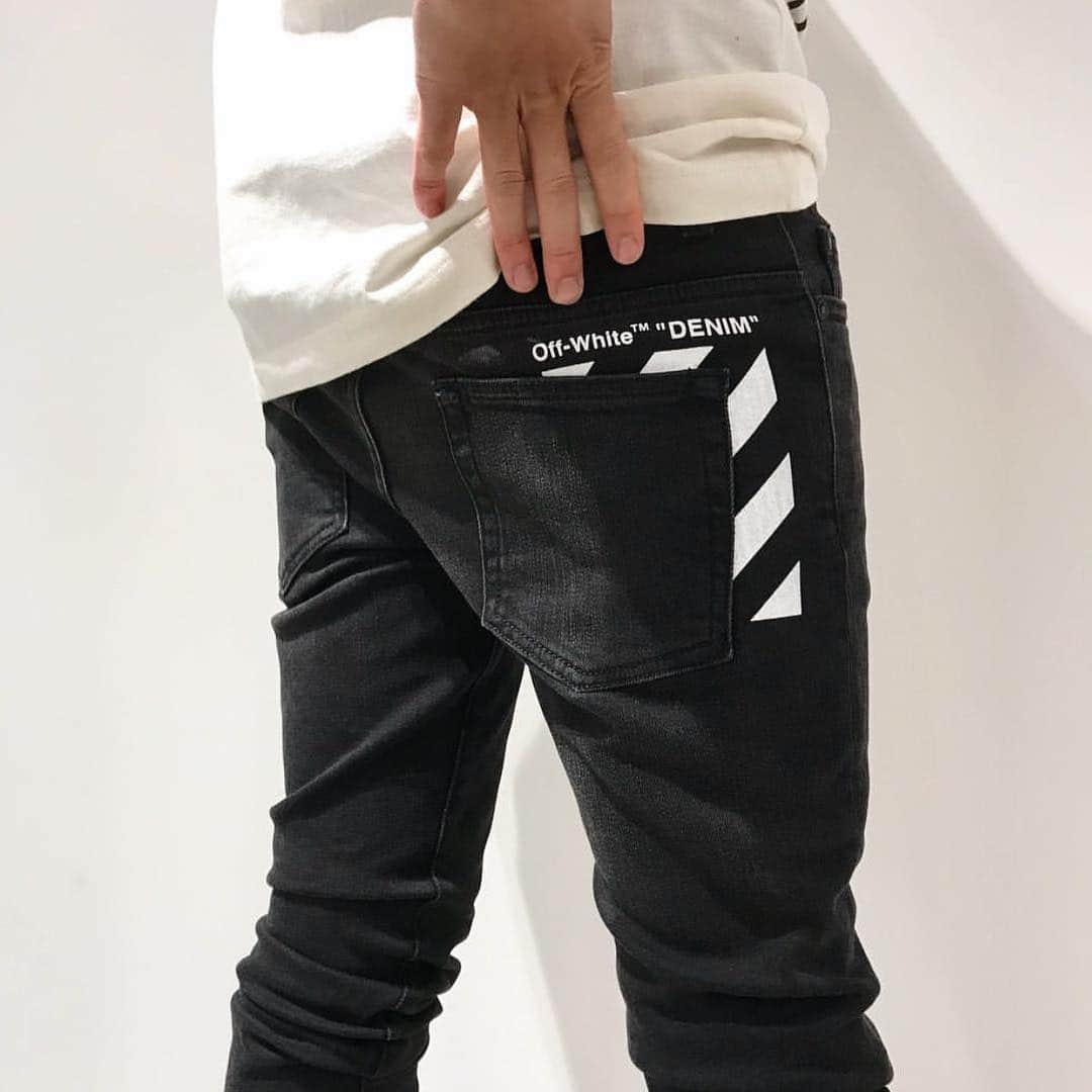 OFF-WHITE C/O VIRGIL ABLOHさんのインスタグラム写真 - (OFF-WHITE C/O VIRGIL ABLOHInstagram)「Off-White™ “denim program”」1月14日 1時31分 - off____white