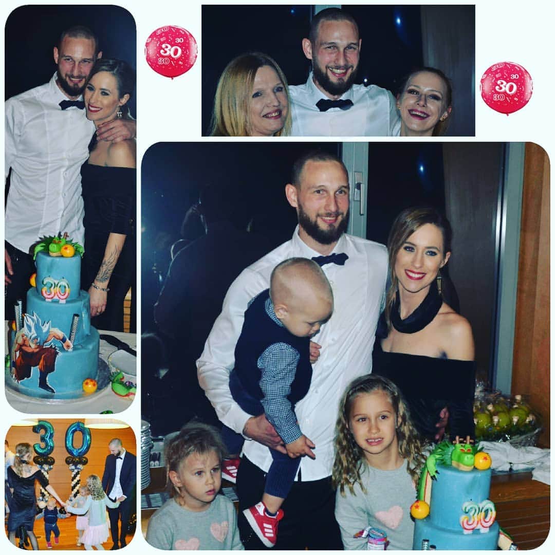 のインスタグラム：「I don’t even know how I can express my gratitude for all the kind wishes and for an amazing birthday party. With love Tim ♥️ 🎉🎊」