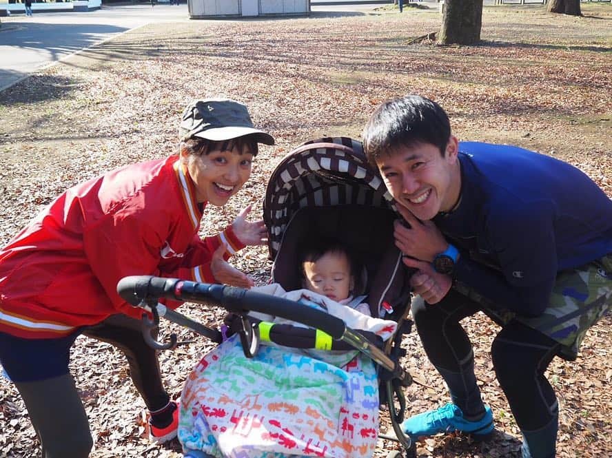 金田朋子のインスタグラム：「今年もいっぱい走るぞ〜(^O^) #ランニング #champion #cpfu」
