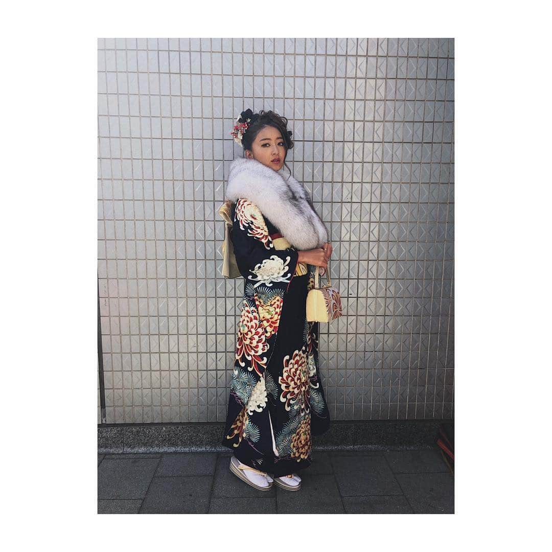 池田美優（みちょぱ）さんのインスタグラム写真 - (池田美優（みちょぱ）Instagram)「． ㊗️成人 20歳になって2ヶ月くらいたつけど 改めて成人の日は 大人になったんだなと実感する1日でした。」1月14日 17時39分 - michopa1030