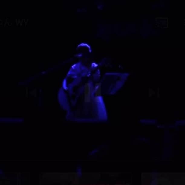 小杉ゆんのインスタグラム：「2019/01/06(日) 今年初のライブはTopYell祭@ルイードK3でした。 ・ トップバッター、一曲目という緊張の中、miwaさんの『don't cry anymore』かっこいいバージョン(当社比)← で歌い上げました！ #miwa #ギター女子 #弾き語り #小杉ゆん #小学4年生 #10歳 #taylorgsmini #ライブ」