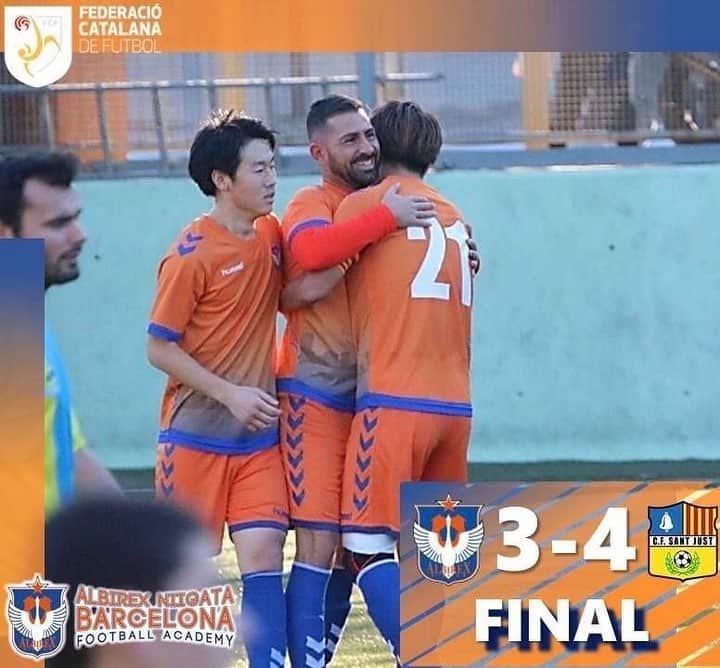 Alb Barcelona Football Academyのインスタグラム：「【試合結果〜第14節】 ホームでまさかの逆転負け😖  クリスマス休暇を終え、いよいよ公式戦再開❗️❗️ 試合開始早々に2ゴールを奪うものの、そこからまさかの4失点、、、、 終盤にゴールを奪うものの、追いつくことはできず、2019年初勝利は、次節にお預けになってしまいました😞  しかし❗️落ち込んでいる暇はない❗️❗️❗️ 次節は、現在2位のチームとの対戦です🔥🔥 アウェイでの借りなんとしても返す🔥🔥🔥 まだまだこれから😤 次節も応援宜しくお願いします‼️ #albirexniigatabarcelona #albirexniigata #albirexniigatasingapore #aibirex #niigata #barcelona #soccer #アルビレックス #アルビレックス新潟 #アルビレックス新潟シンガポール #アルビレックス新潟バルセロナ #新潟 #バルセロナ #アイシテルニイガタ #サッカー好きな人とつながりたい #サッカー留学 #語学留学 #就職 #サッカー業界 #サッカー #スポーツビジネス #スポーツマネジメント #チームマネジメント」