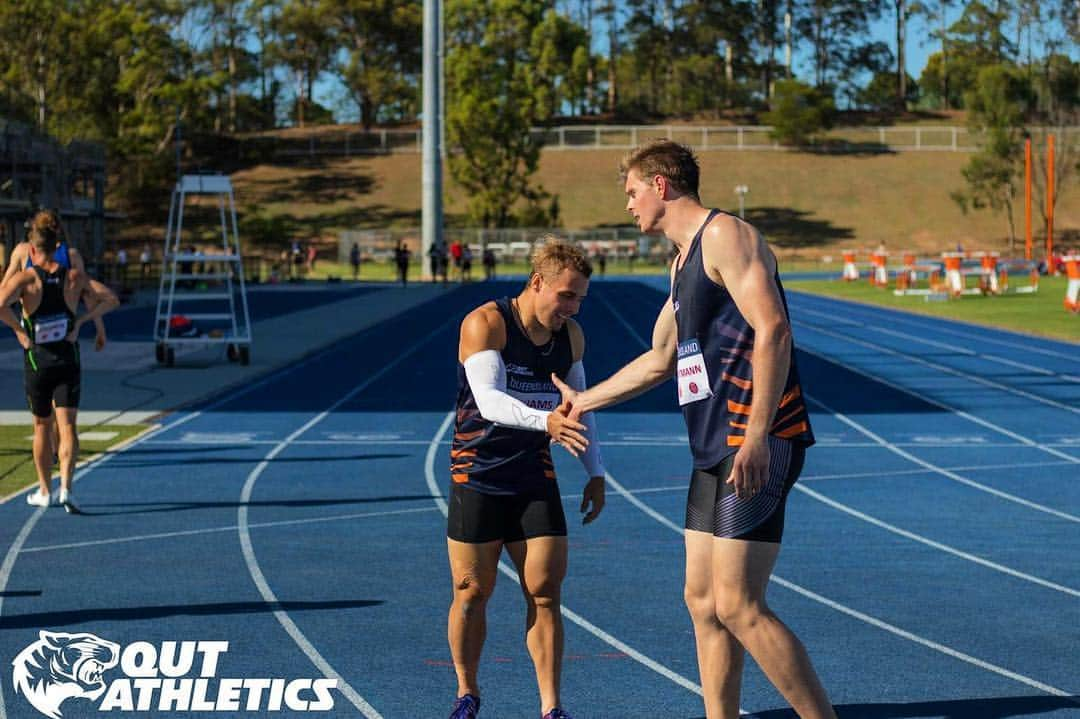 トレ・ウィリアムズさんのインスタグラム写真 - (トレ・ウィリアムズInstagram)「The struggles of trying to function after running a full lap @alexhartmannathlete」1月14日 18時28分 - trae.williams