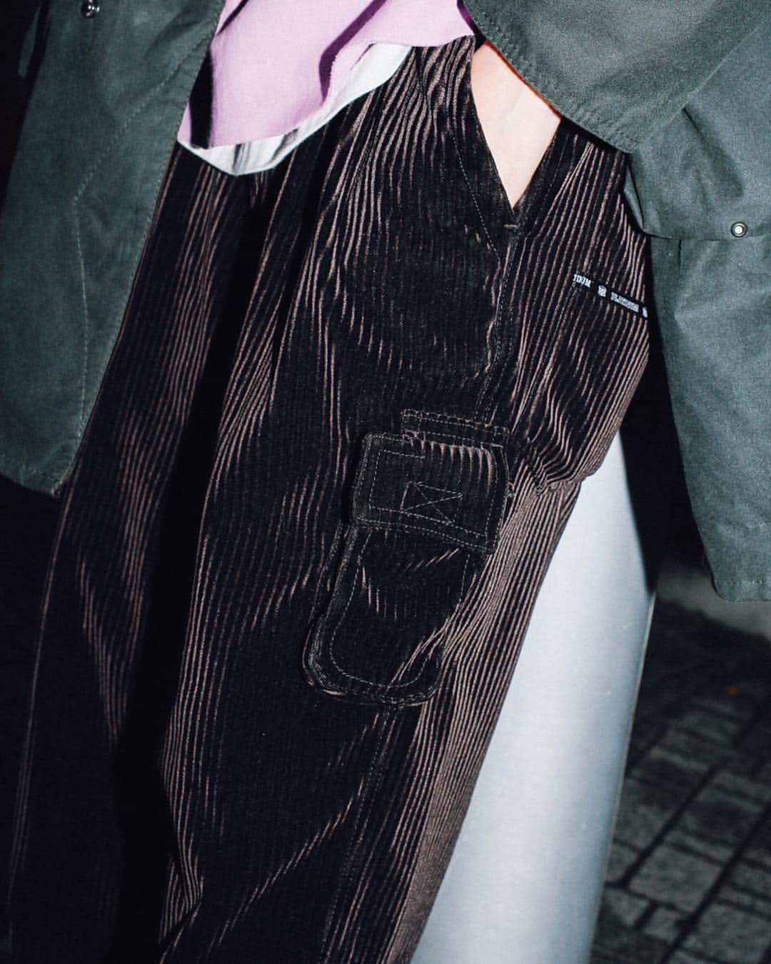 Fashionsnap.comさんのインスタグラム写真 - (Fashionsnap.comInstagram)「【#スナップ_fs】 Name 河原 優樹  Jacket #Barbour #KAPTAINSUNSHINE Shirt #AURALEE Pants #used Shoes #CONVERSE  #fashionsnap #fashionsnap_men」1月14日 18時55分 - fashionsnapcom