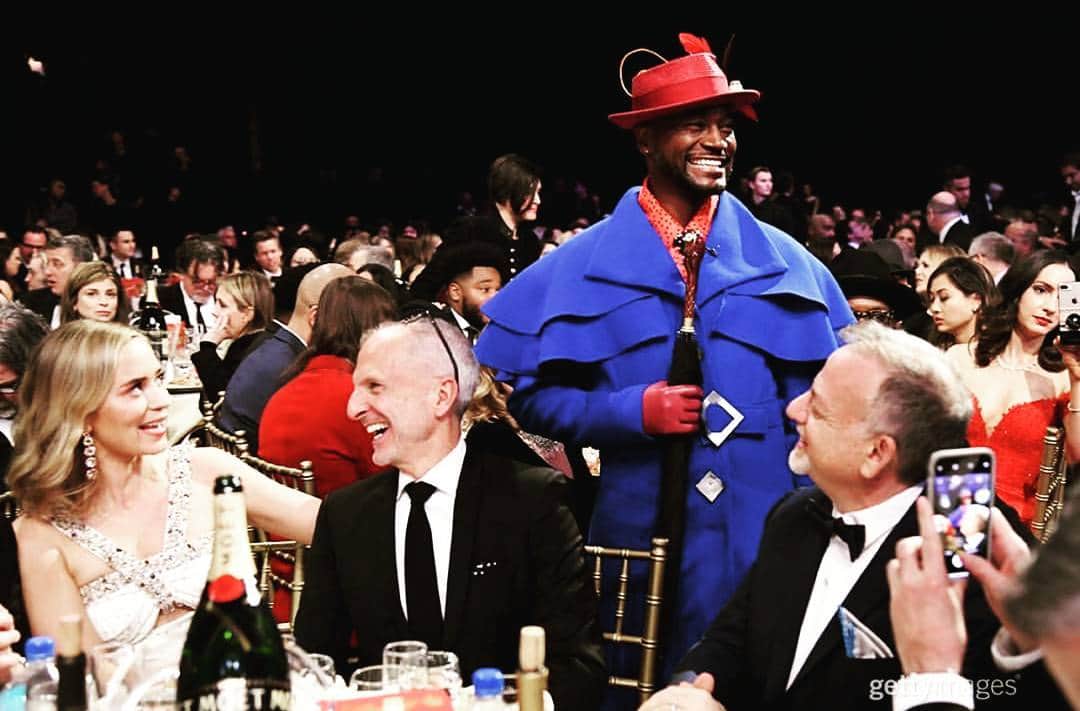 エミリー・ブラントのインスタグラム：「Mary Poppins with 'Mary Poppins'😂😂 #MaryPoppinsReturns」